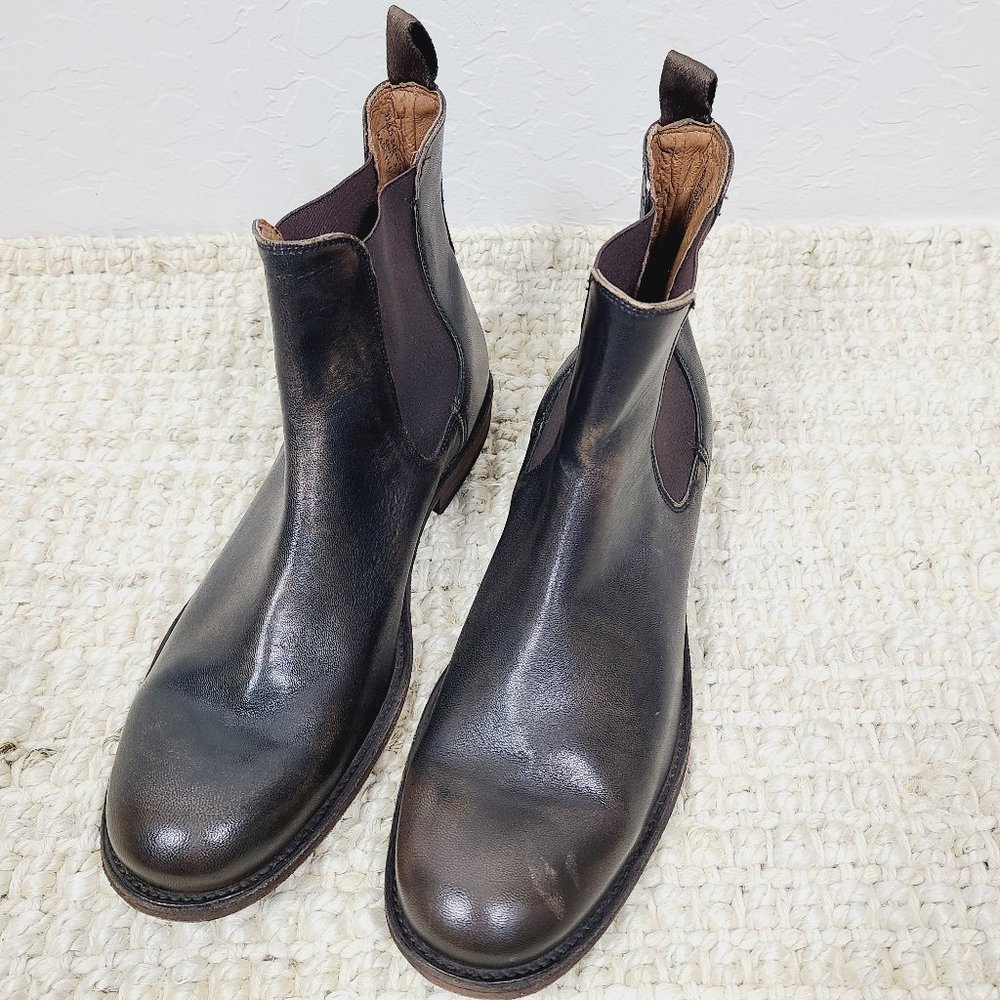 NEW FRYE Leather Distressed Tyler Chelsea Boots - Picture 2 of 8